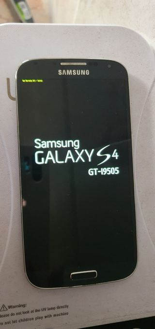 SAMSUNG GALAXY S4