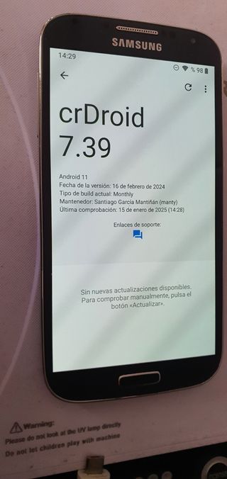 SAMSUNG GALAXY S4