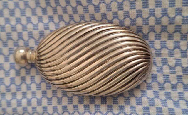 porta profumo argento  20gr