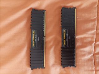 Memoria RAM 16GB (2x8GB)