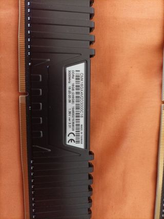 Memoria RAM 16GB (2x8GB)