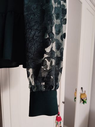 Blusa verde Zara