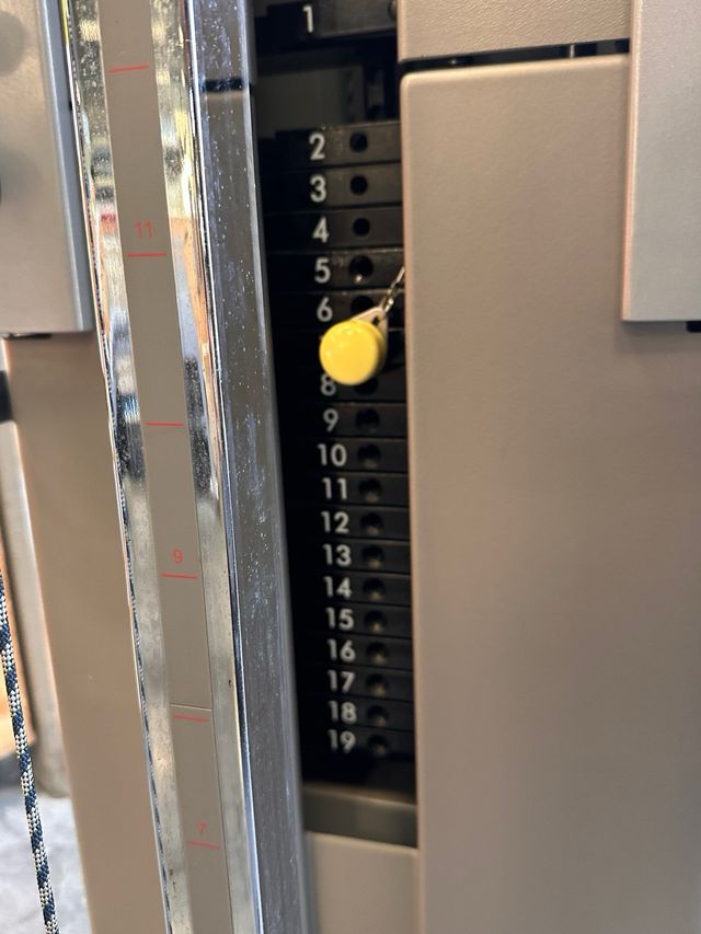 Maquina Multipower centro deportivo