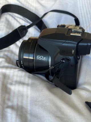 Panasonic Lumix FZ82 – Zoom 60x – 4K – Como nueva