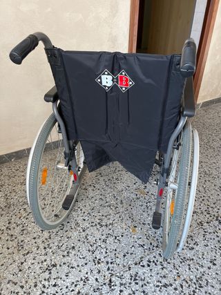 Silla de ruadas pleglable