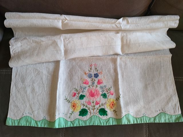 2 asciugamani vintage ricamo floreale