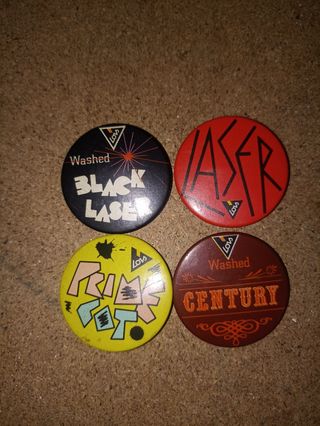Lote chapas alfiler pin clásicas LOIS 1990