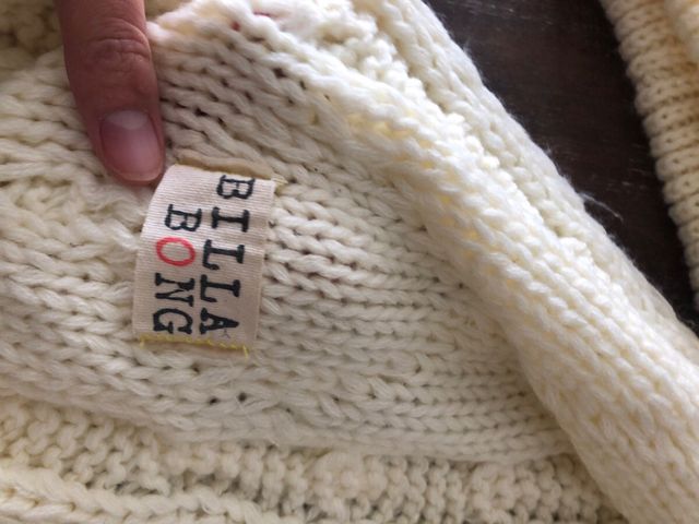 Billabong Winter Acrylic Set : hat scarf glove