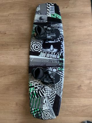 wakeboard (tabla y botas) jobe como nuevo