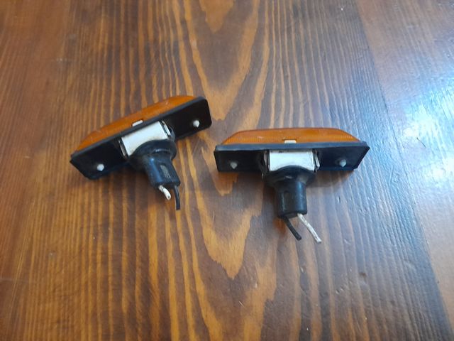 Pilotos intermitencia aleta