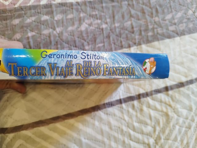 Tercer viaje al Reino de la Fantasía: ¡Libro con olores!