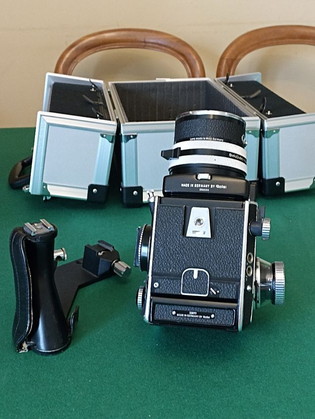 Macchina fotografica analogica Rolleifle