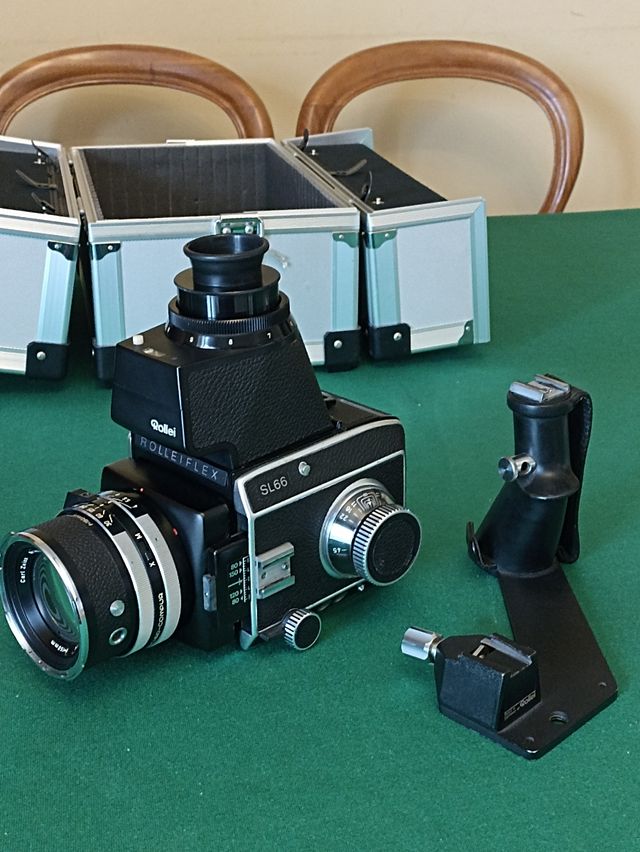 Macchina fotografica analogica Rolleifle