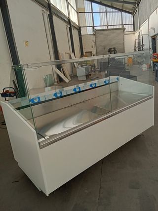 VITRINA CARNICERIA FABRCIADA A MEDIDA MARCA GLOBAL