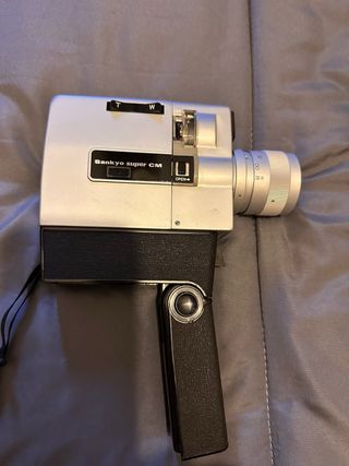 Camara de super 8 Sankyo super cm y proyector