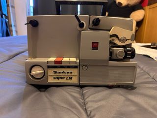Camara de super 8 Sankyo super cm y proyector