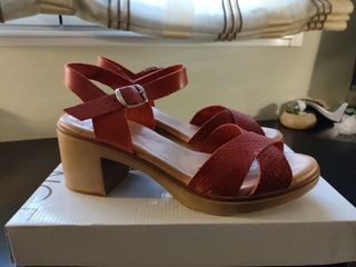 Sandalias Mujer Amelie Essence rojas