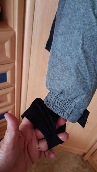 Abrigo Montaña y Nieve Hombre Gris y Negro #Crivi