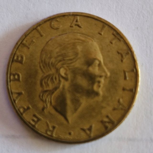 200 lire italiane 1979 monete