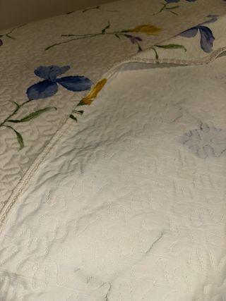 Juego de dos colchas de  cama de 90