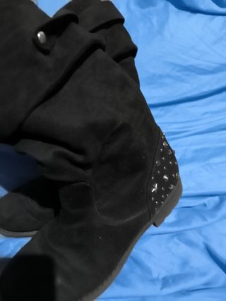 Botin de serraje, con borreguillo por dentro