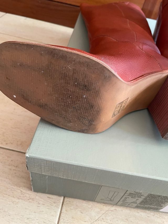 Botas altas Hoss Intropia marrón rojizo número 40