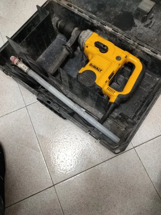 MARTILLO PERCUTOR DEWALT D25600K-QS