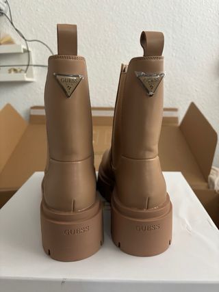 Botines Guess