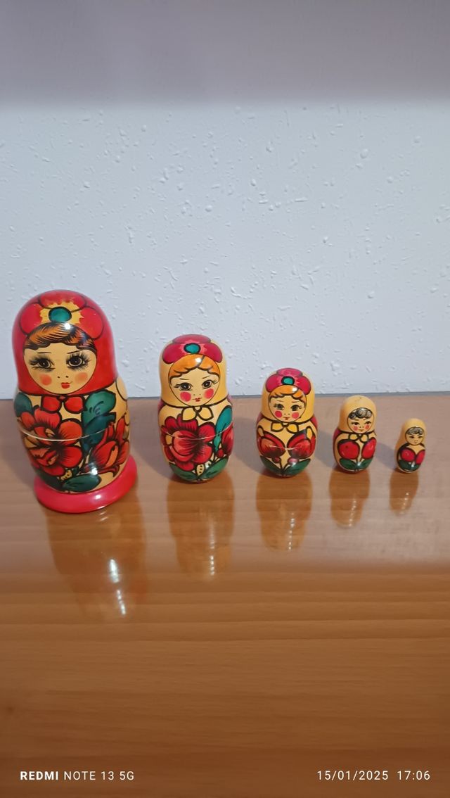 Muñecas madera "Matryoshkas"
