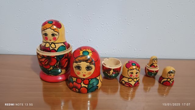 Muñecas madera "Matryoshkas"