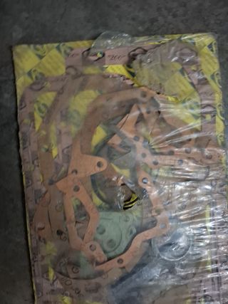 PEUGEOT 404,504 D Kit juntas motor 