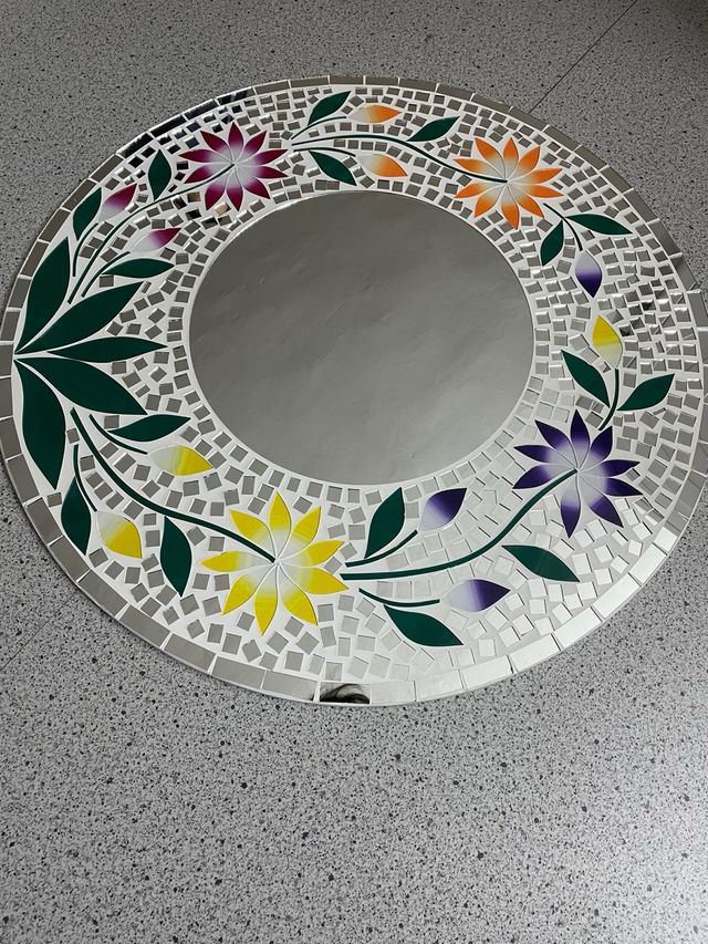 Specchio con mosaioco