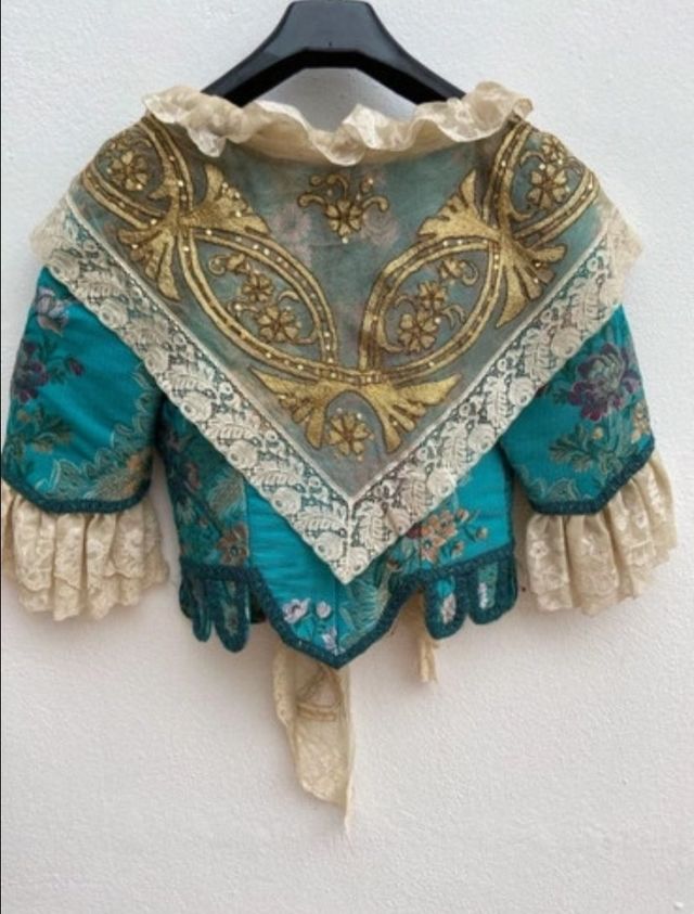 Traje de fallera