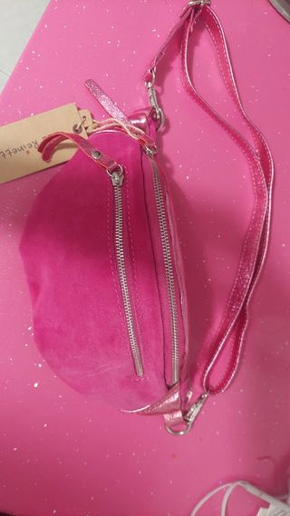 Riñonera rosa de piel nueva