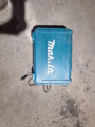 Taladro batería makita