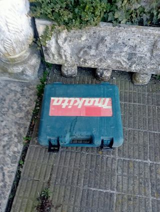 Caja Makita