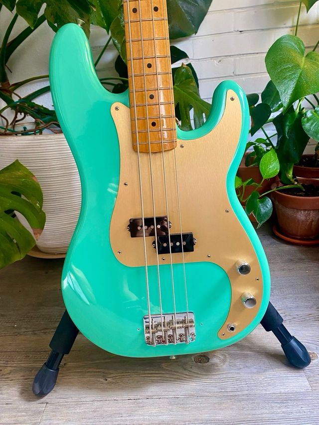 Fender precision Vintera 50 2019 con estuche tweed
