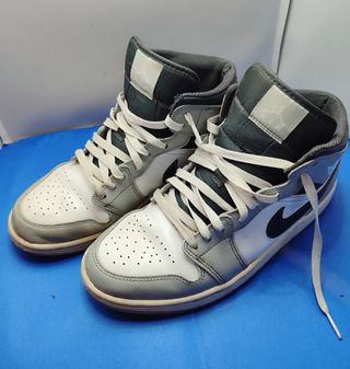 Nike Air Jordan 1 Mid