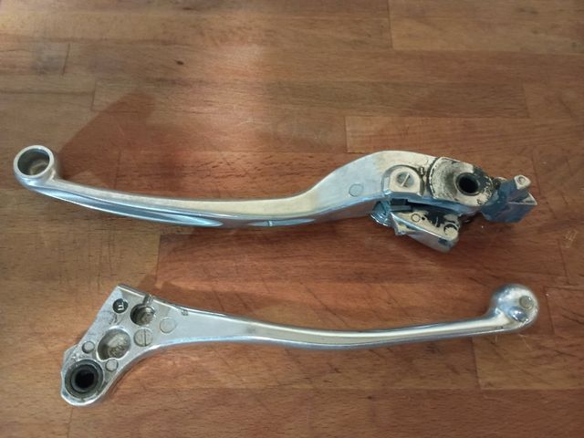 MANETAS FRENO Y EMBRAGUE