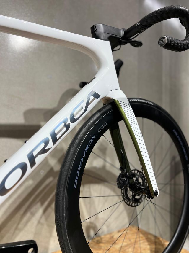 ORBEA ORCA M10ILTD PWR 2023 TALLA 55 BLANCO