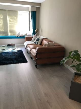 British Sofa en Piel y Tuberias industrial XXL