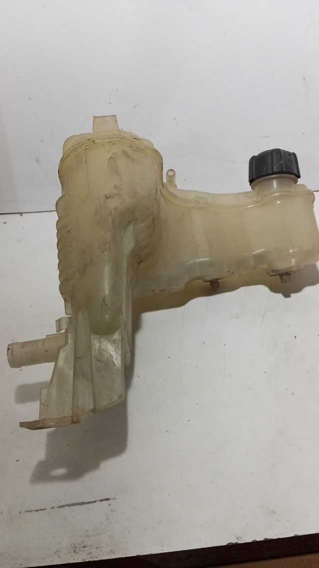 217100014R VASO DE EXPANSION RENAULT LAGUNA III