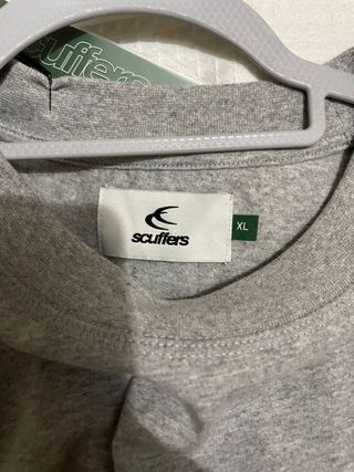 Camiseta scuffer sin estrenar con etiquets