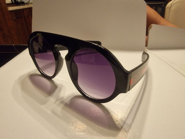 Occhiali da sole GUCCI