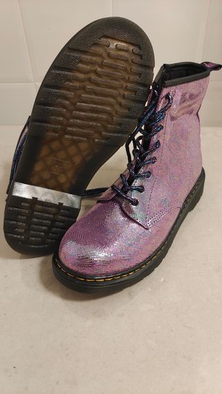 Botas Martens 39 Moradas A ESTRENAR