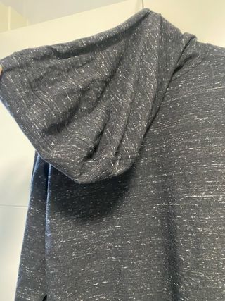 Sudadera Nike con capucha