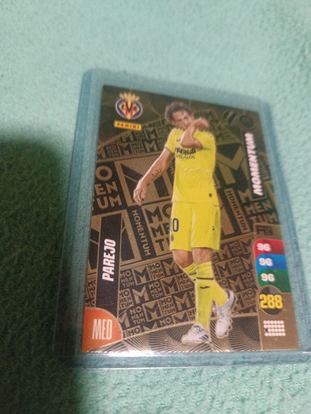 Momentum Parejo Adrenalyn xl 2025