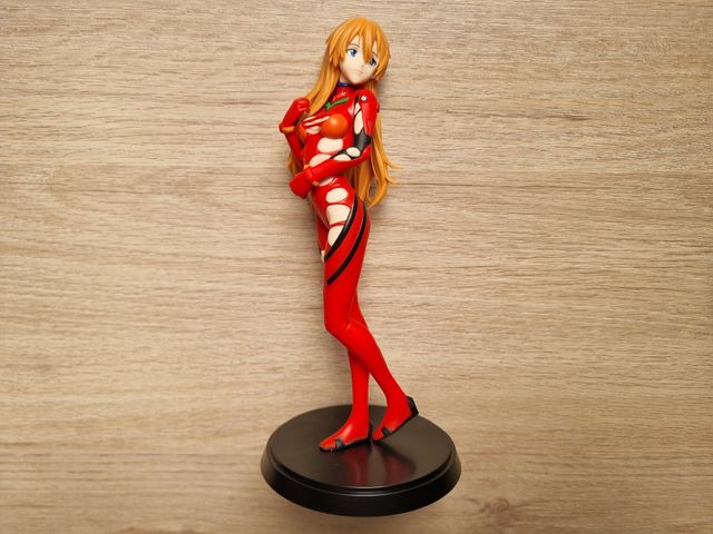 Asuka Evangelion figura adulta