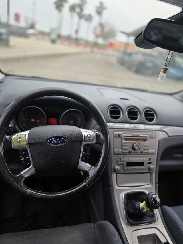 FORD S-MAX 1.8 TDCi TREND