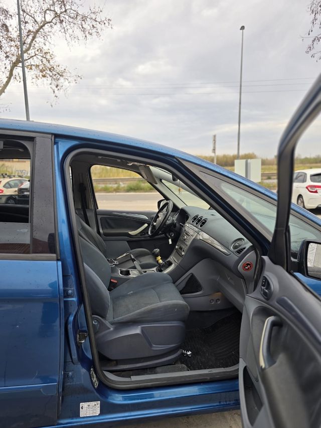 FORD S-MAX 1.8 TDCi TREND